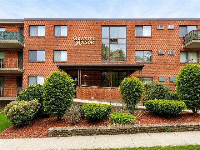 10 Rutledge St 1B, Worcester, MA 01604