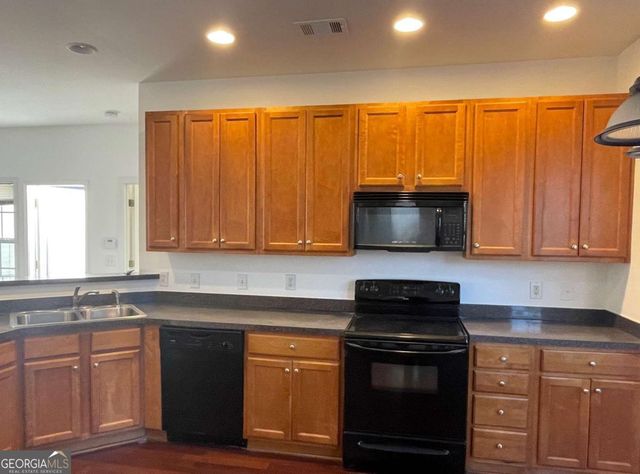6101 Park Close, South Fulton, GA 30213