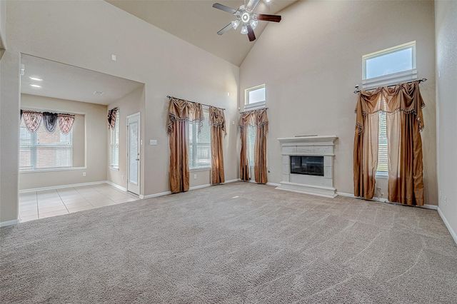 8926 Silent Hills Lane, Richmond, TX 77407