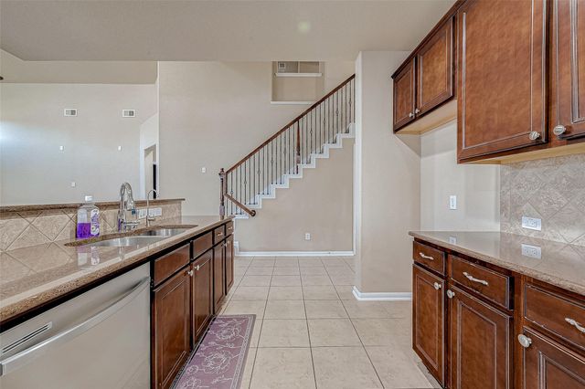 8926 Silent Hills Lane, Richmond, TX 77407