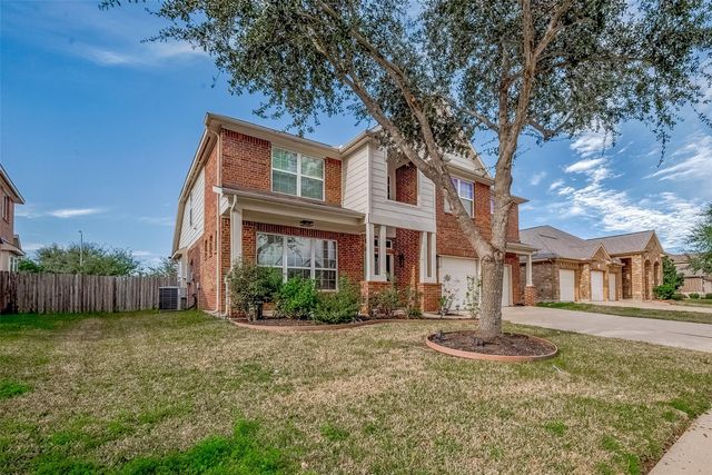 8926 Silent Hills Lane, Richmond, TX 77407