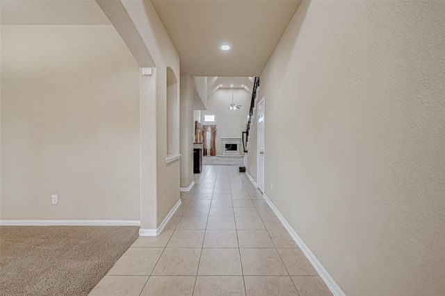 8926 Silent Hills Lane, Richmond, TX 77407