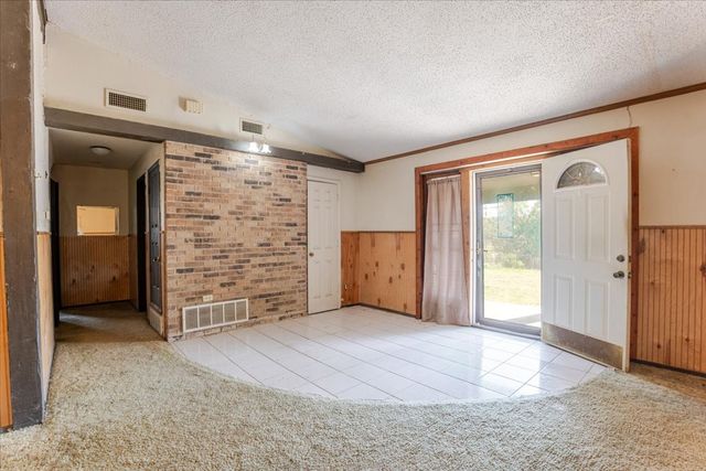 4550 S Lakeview Drive, Gordon, TX 76453