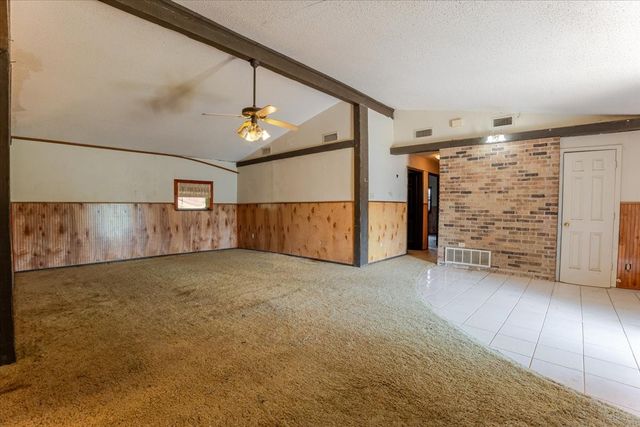 4550 S Lakeview Drive, Gordon, TX 76453