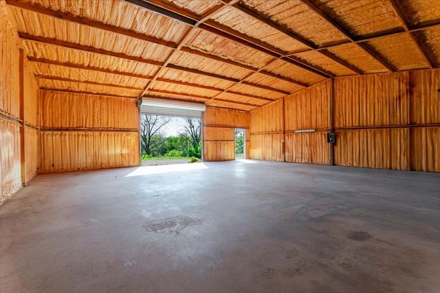 4550 S Lakeview Drive, Gordon, TX 76453