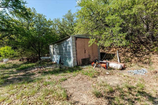 4550 S Lakeview Drive, Gordon, TX 76453