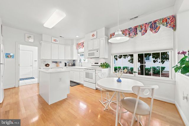 115 PAISLEY PL, Hainesport, NJ 08036