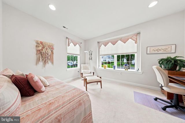115 PAISLEY PL, Hainesport, NJ 08036