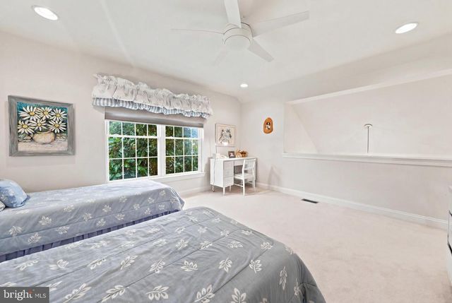 115 PAISLEY PL, Hainesport, NJ 08036