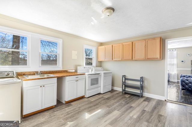 823 E Tinsley Street, Griffin, GA 30223