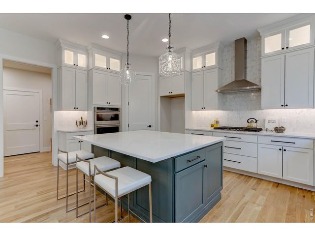 909 Sunflower St, Louisville, CO 80027