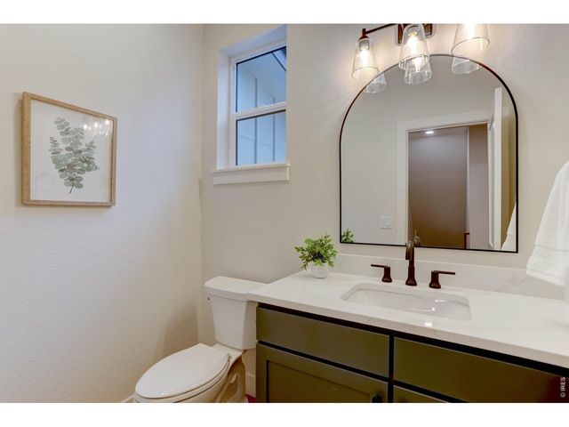 909 Sunflower St, Louisville, CO 80027