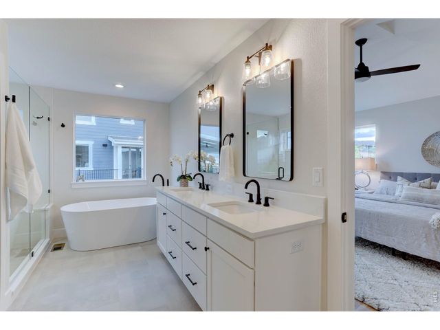 909 Sunflower St, Louisville, CO 80027