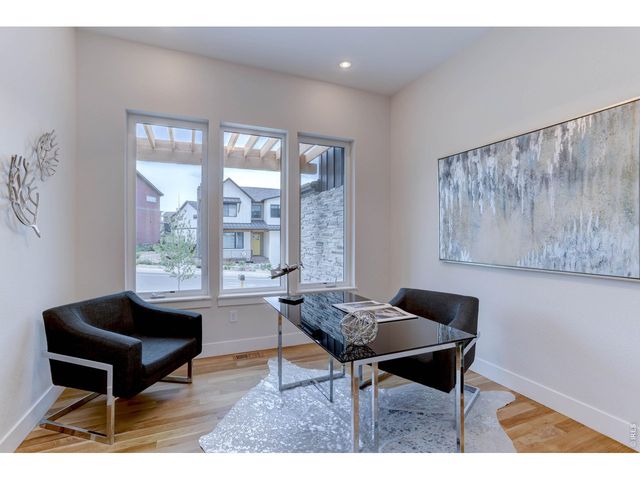 909 Sunflower St, Louisville, CO 80027