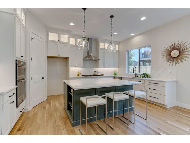 909 Sunflower St, Louisville, CO 80027