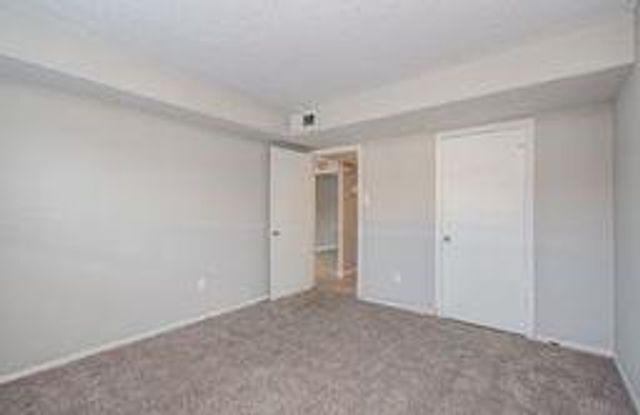 11609 Chimney Rock Road, Houston, TX 77035