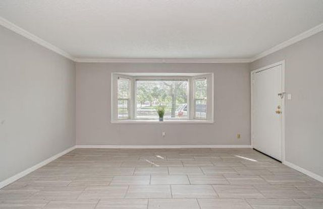11609 Chimney Rock Road, Houston, TX 77035