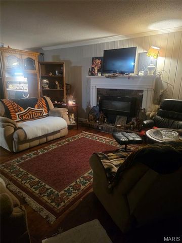 2533 Belmont Drive, High Ridge, MO 63049