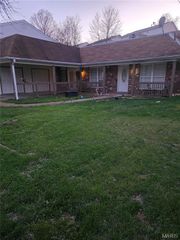 2533 Belmont Drive, High Ridge, MO 63049