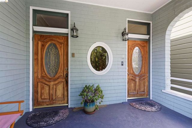 1033 Magnolia, Oakland, CA 94607
