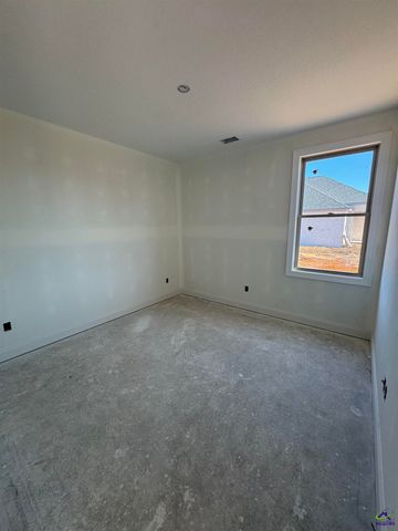 205 Farmland Circle, Perry, GA 31069