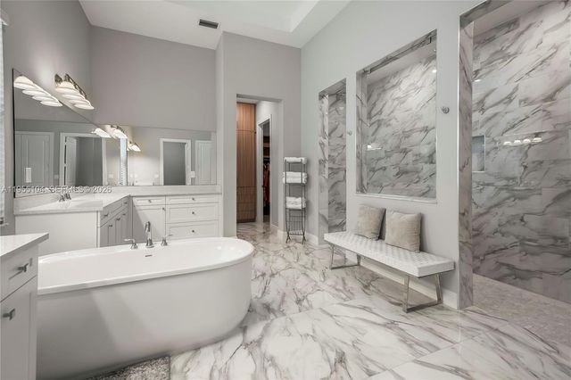 12435 S Parkland Bay Trl, Parkland, FL 33076