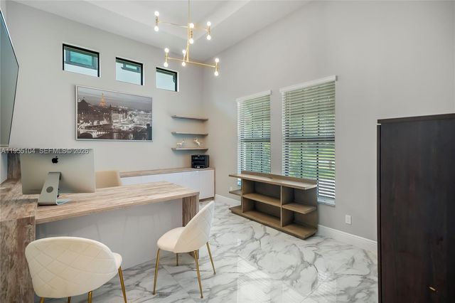 12435 S Parkland Bay Trl, Parkland, FL 33076