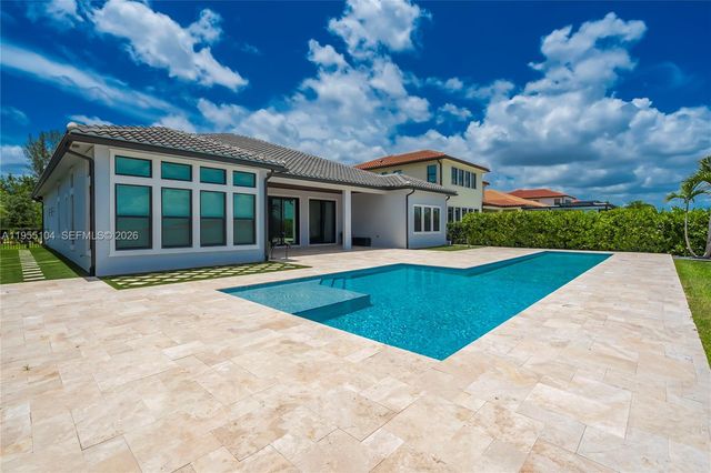 12435 S Parkland Bay Trl, Parkland, FL 33076