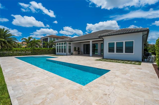 12435 S Parkland Bay Trl, Parkland, FL 33076