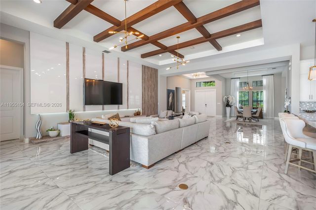 12435 S Parkland Bay Trl, Parkland, FL 33076