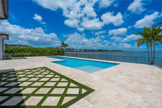 12435 S Parkland Bay Trl, Parkland, FL 33076