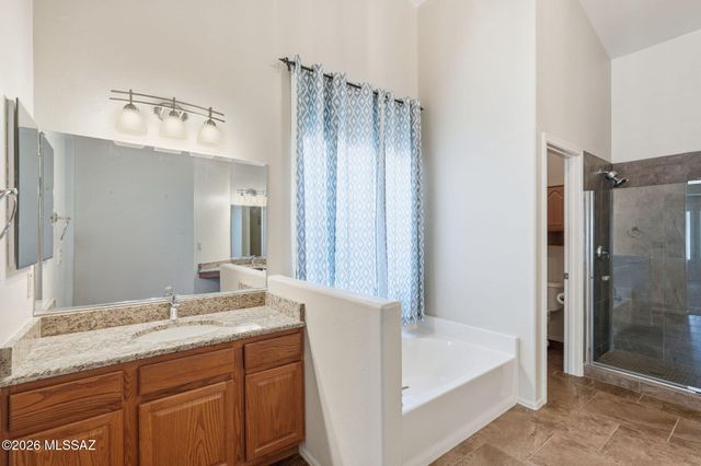 8047 N Arcata Drive, Tucson, AZ 85743