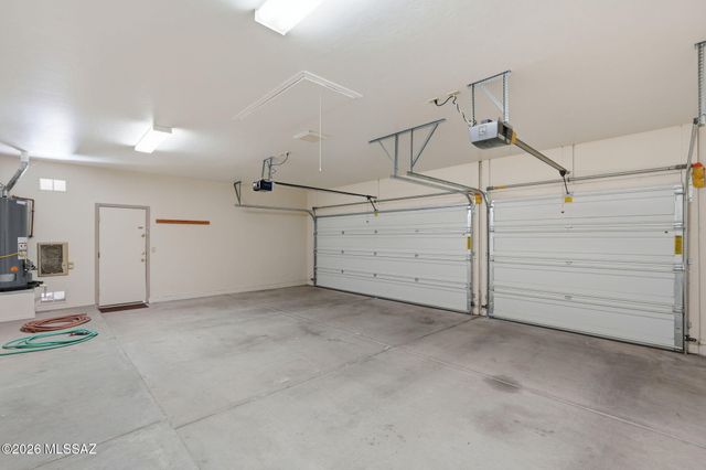 8047 N Arcata Drive, Tucson, AZ 85743