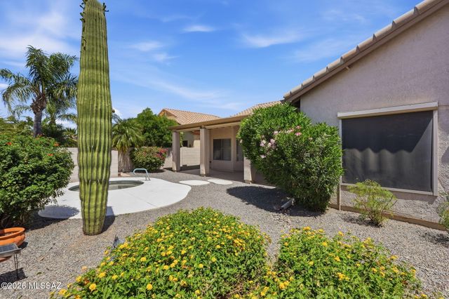 8047 N Arcata Drive, Tucson, AZ 85743