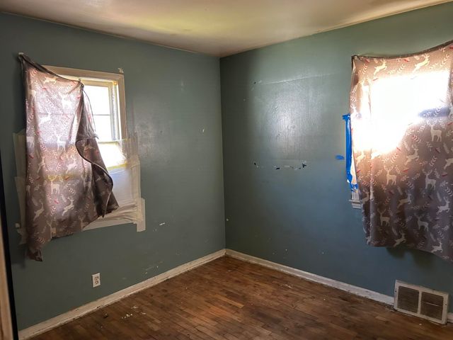 644 Crawford Street, Flint, MI 48507