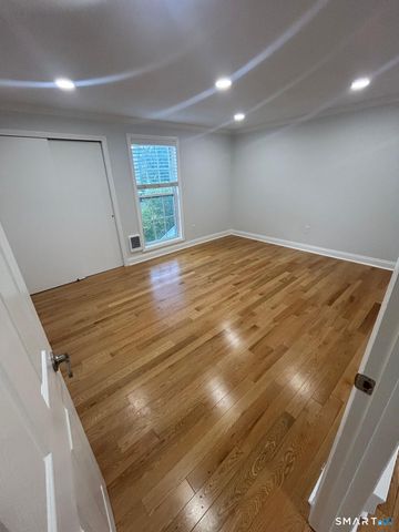 24 Heather Ridge 24, Shelton, CT 06484
