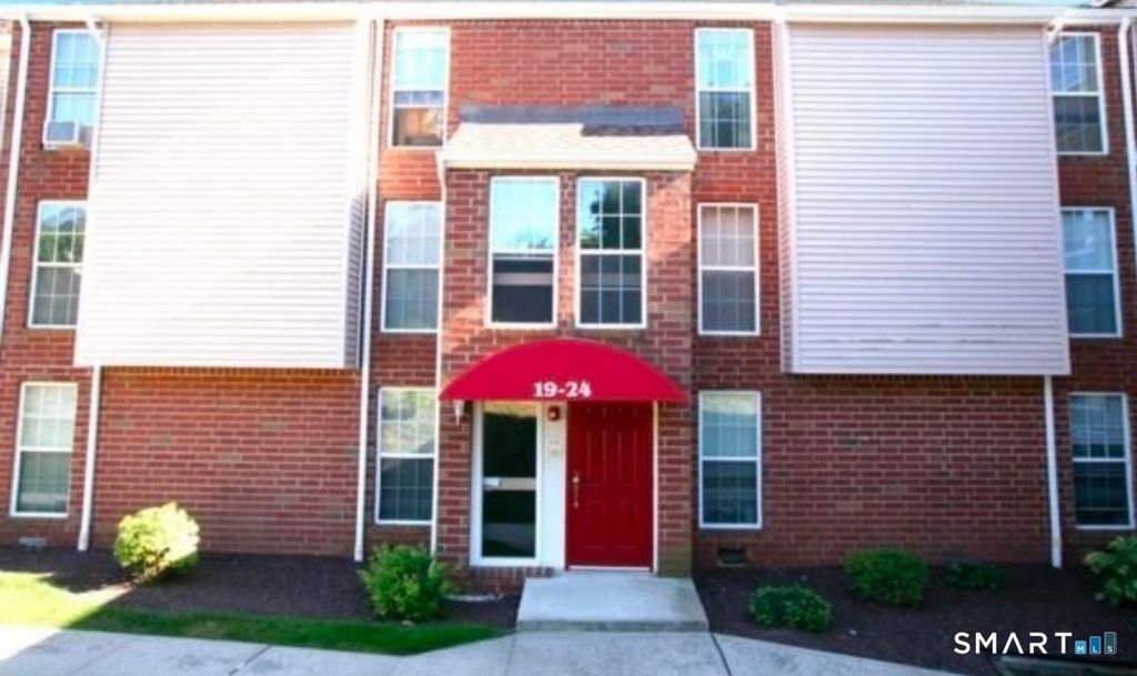24 Heather Ridge 24, Shelton, CT 06484