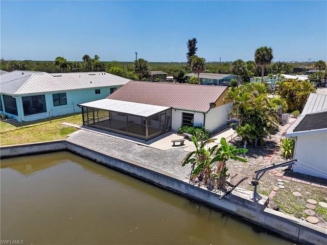 12068 Matlacha BLVD, Matlacha Isles, FL 33991