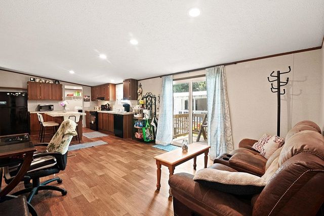 9221 Blue Wing Dr., Murrells Inlet, SC 29576