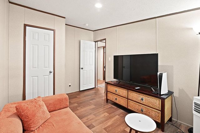 9221 Blue Wing Dr., Murrells Inlet, SC 29576