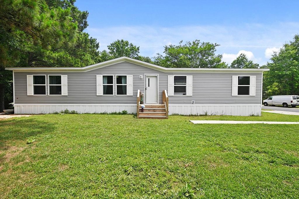 9221 Blue Wing Dr., Murrells Inlet, SC 29576