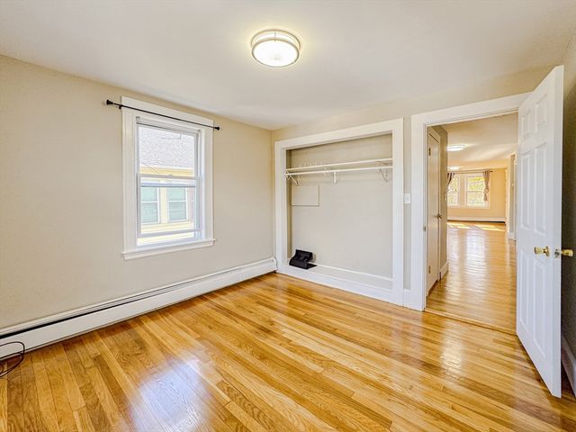 19 Town Hill St 2, Quincy, MA 02169