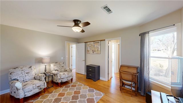 2195 E Wolf Creek Drive, Fayetteville, AR 72703