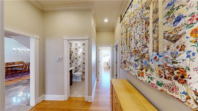 2195 E Wolf Creek Drive, Fayetteville, AR 72703