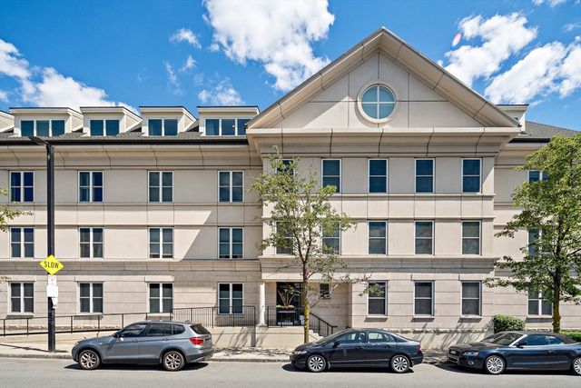 65 Chelsea Street 403, Boston, MA 02129