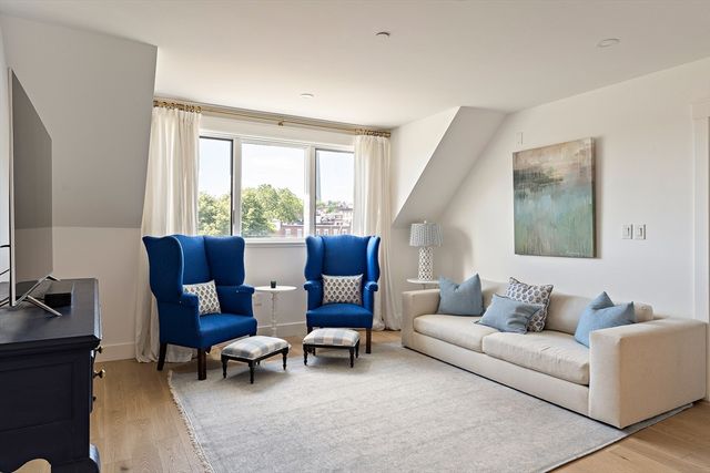 65 Chelsea Street 403, Boston, MA 02129