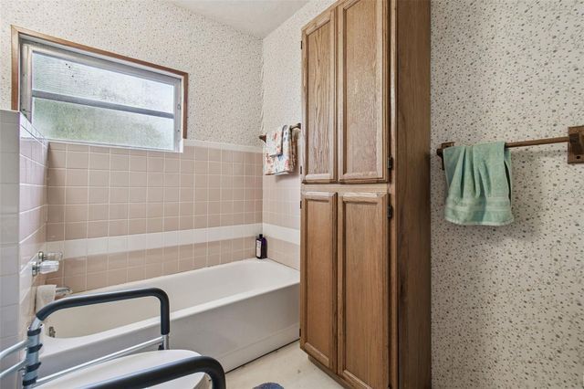 1816 MCGEE ROAD, Plant City, FL 33565