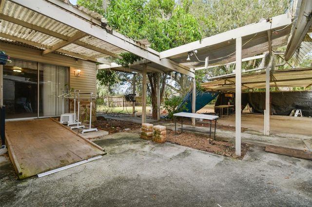 1816 MCGEE ROAD, Plant City, FL 33565