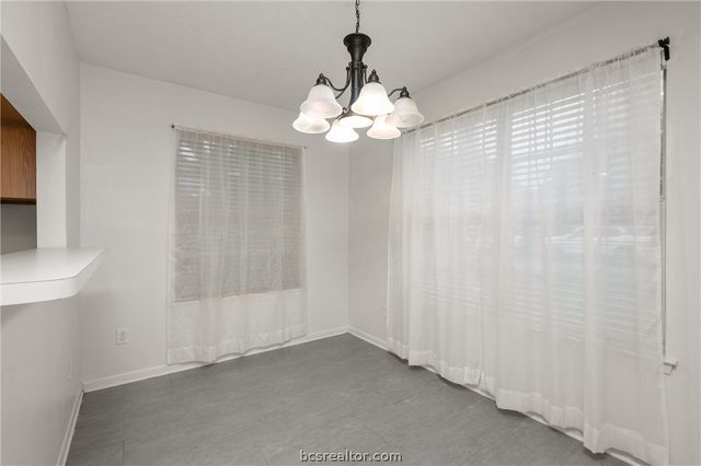 504 Thompson Street, College Station, TX 77840