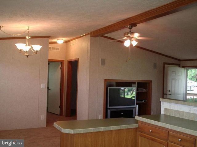 62 RIDGEDALE AVE, New Providence, PA 17560